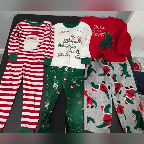 Lot of 3 (THREE) Christmas Theme Toddler PJ's in Size 3T - Picture 1 of 10